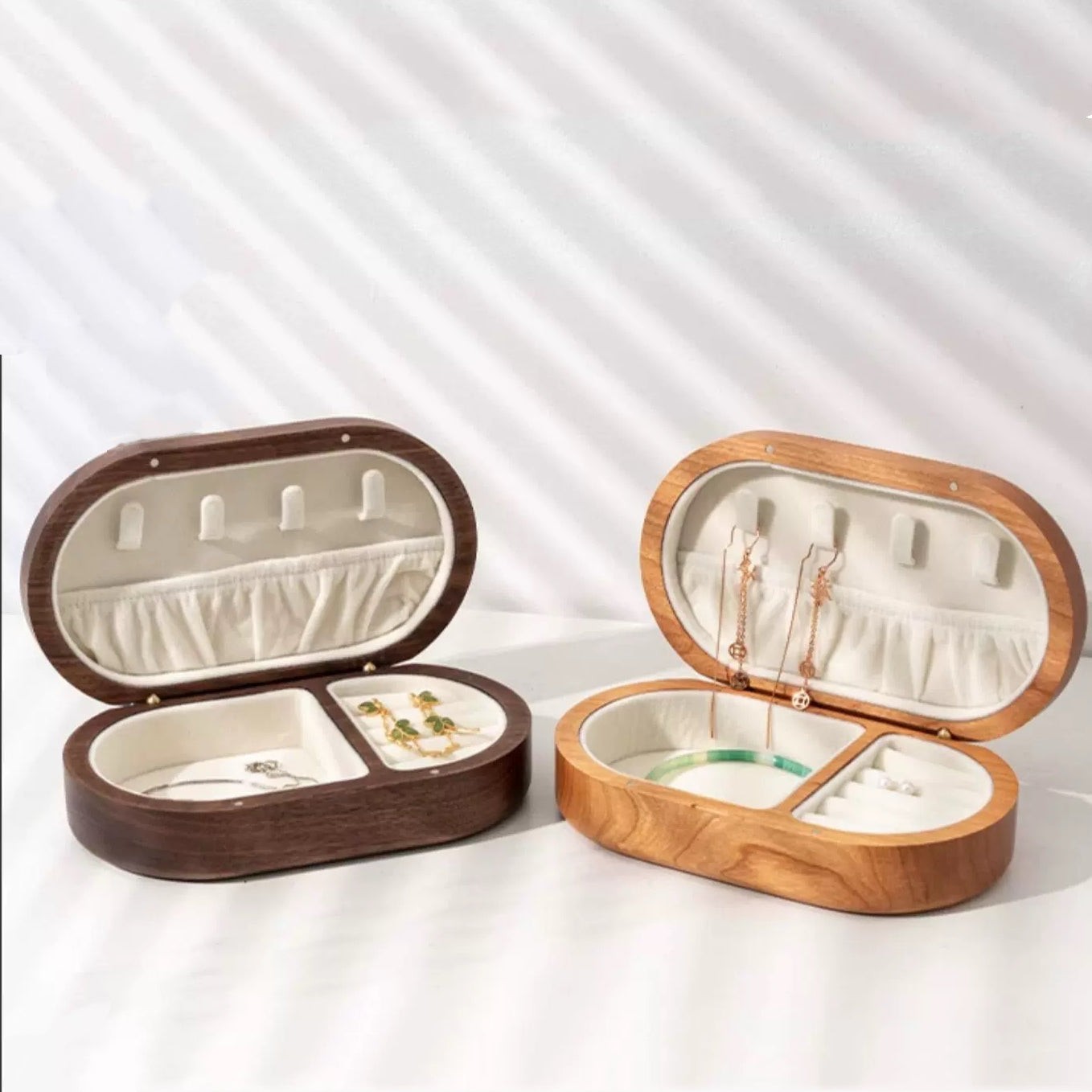 Boîte à bijoux ovale en bois massif Olive