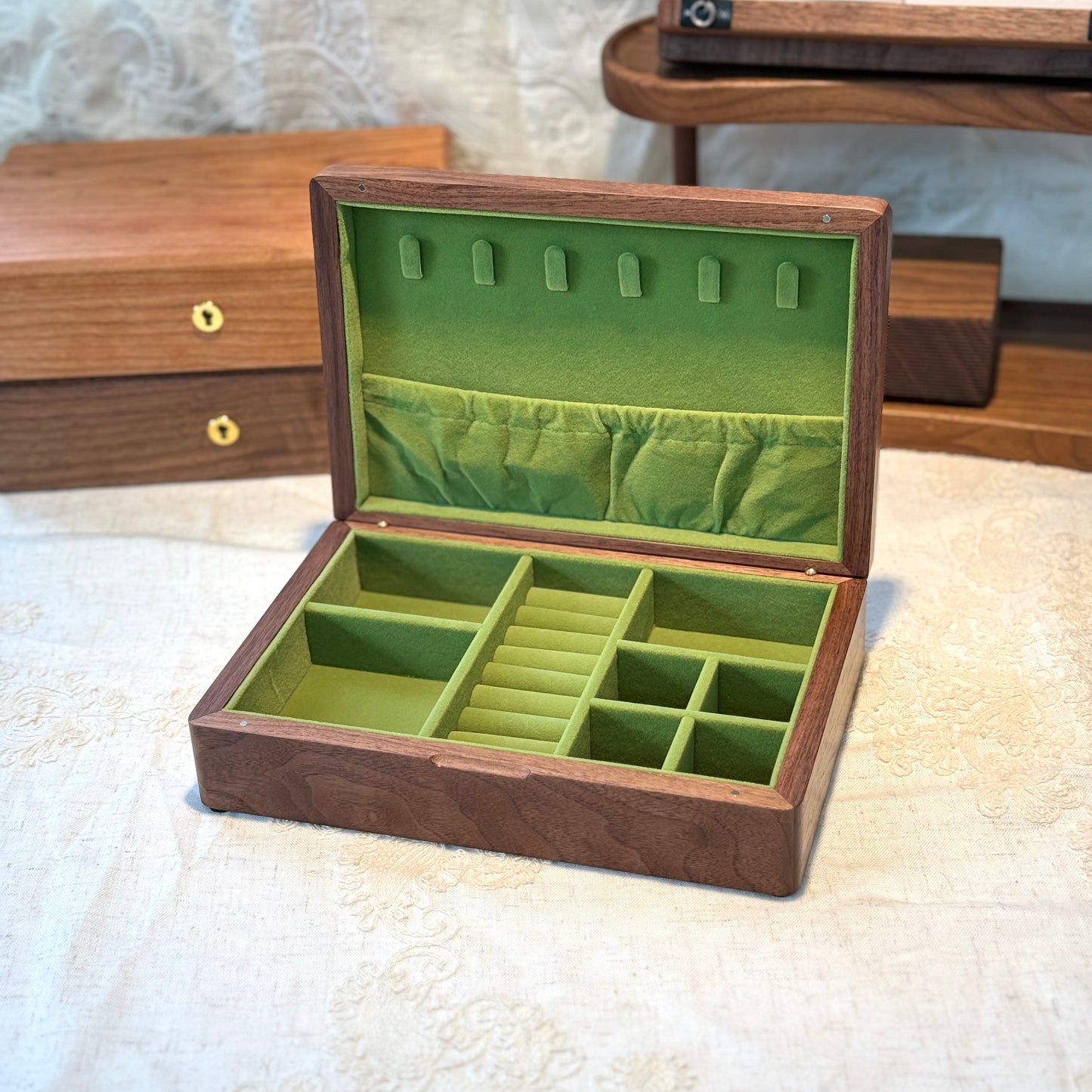 Caja de Joyas Ella Walnut