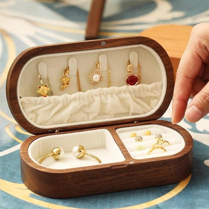 Bella Mini-Schmuckbox aus massivem Holz