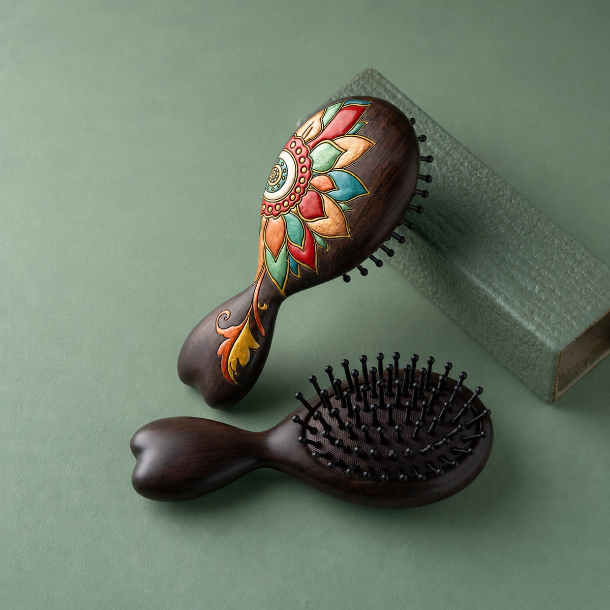 Solene Solid Ebony Cushion Hair Brush