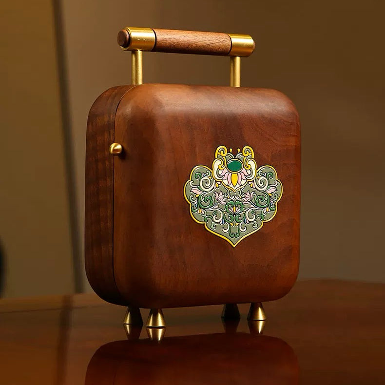 Rosalie Schmuckbox aus Holz mit Griff