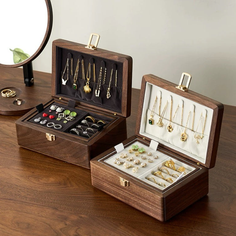 Flora Schmuckbox aus Walnussholz mit zwei Ebenen