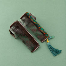 Aster Solid Wood Long-Handle Hair Comb